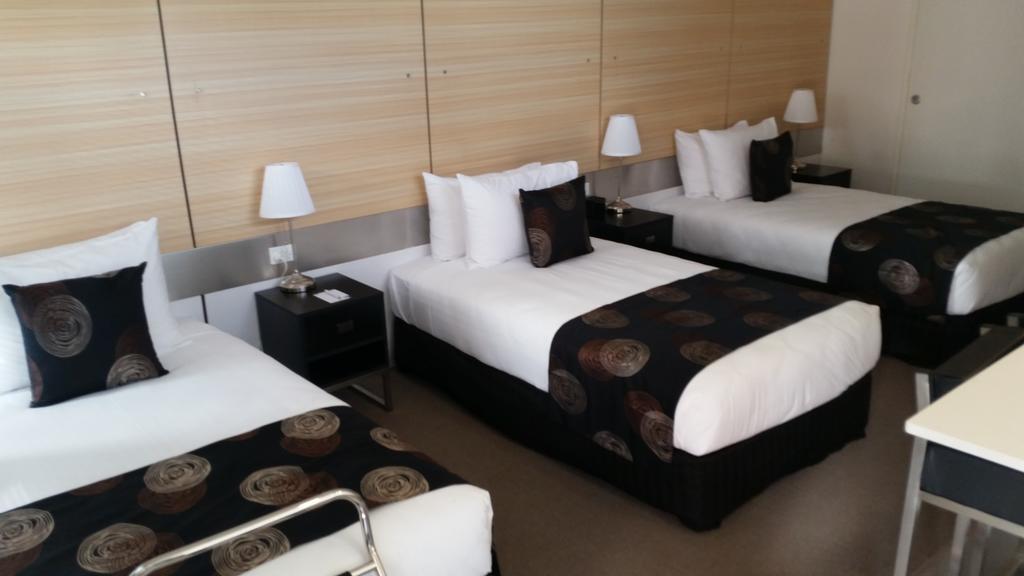 Trip Motel Gatton Екстериор снимка